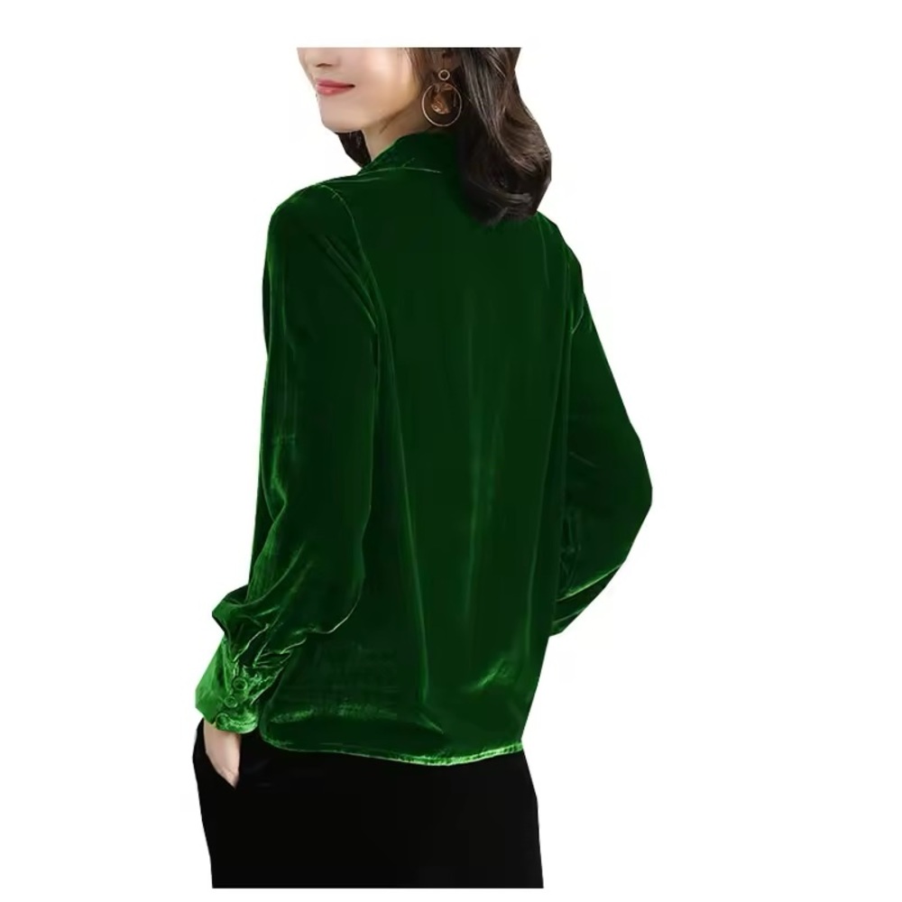 Sundance women’s Emerald Green Velvet Silk Button Down Blouse Size 14